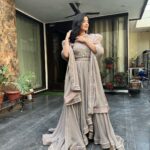 Kanika Mann Instagram - #sukhna ka shagun ✨ . . Wearing @rachitkhannaofficial