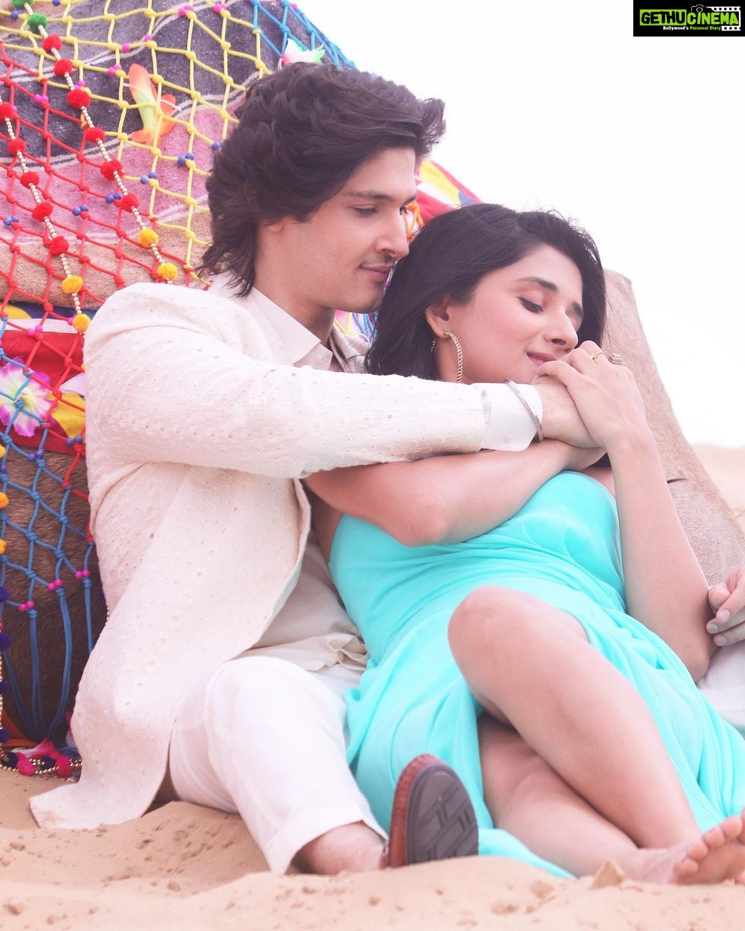 Kanika Mann Instagram - Haven’t seen Guzarta Hai yet ? Do watch it and give us your feedback ❤️