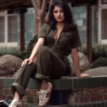 Kanika Mann Instagram - That’s the look to the tripod 🤓