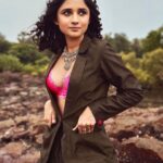 Kanika Mann Instagram - Styled by: @styleitupbyaashna Shot by: @yngtj Outfit: @raasabysakshi Makeup & Hair: @celebsmakeupbysejal @makeoverbysejalthakkar Photo Assistant: @dhruwang9 @bunty_acharya #kanikamann #styleitupbyaashna