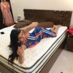 Kanika Mann Instagram - One more #birthday post 😀 We shifted 2-3 days back in this new house .. And I was only interested in my photo shoots .. And here my mother was shouting at me for being on the bed without the sheet 😀 Mtlb kya hi mtlb hai is baaat ka wase 😌😏
