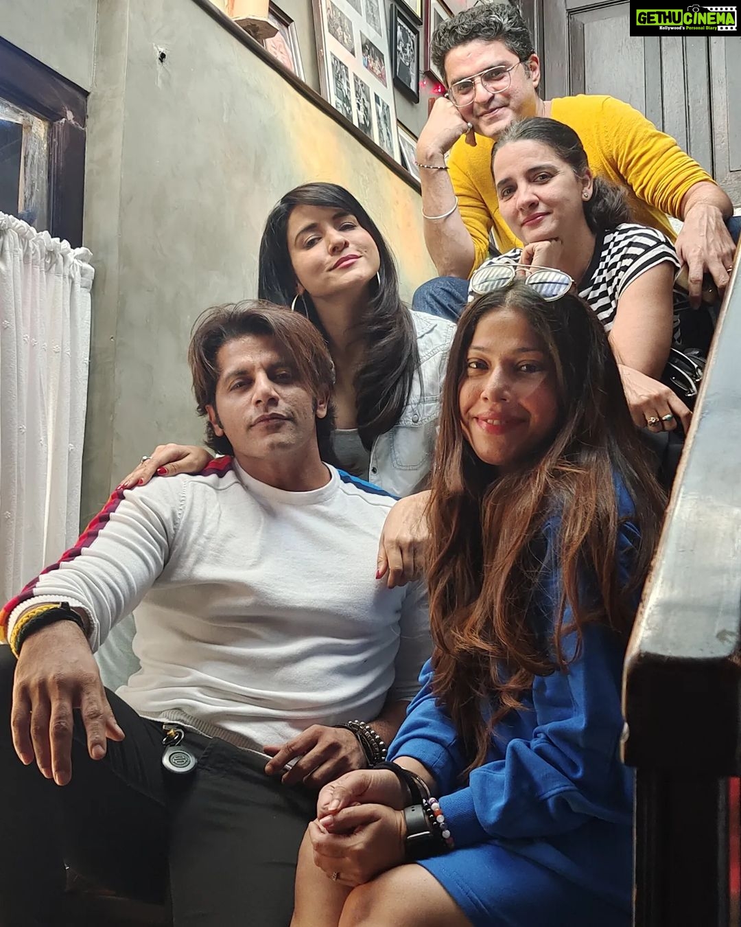 Karanvir Bohra Instagram - We are family ... Like the #adamsfamily @shru2kill @simplekaul @harshvasishth @additemalik #shararatforever @baojiasianhome