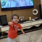 Karanvir Bohra Instagram - This is awesome and historical #nattunattu wins the best song at the #GoldenGlobes2023 wohooooo! @ssrajamouli @AlwaysRamCharan @tarak9999 #RRR team #mmkeeravani My daughter @thebabysnowflake fav song #rrrbaby