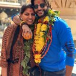Karanvir Bohra Instagram - Happy happy birthday to you my strength and my biggest #critic @minksrulz ❤️❤️❤️❤️🙏😘😘😘😘 And remeber, I forgive you for all the #atyachar you have done on my since childhood.....everything 😂😂😂