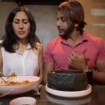 Karanvir Bohra Instagram - I love taking my wife for dinner…. But seriously, do all women eat so slowly? 🤪 @bombaysunshine PS: @baojiasianhome But seriously, your food is SO good! 😃 Thank you Chef Kapil for your recommendions, and for being such a good sport! 😄 @chhetrikapil72