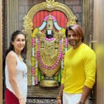 Karanvir Bohra Instagram - #tirupatibalaji ki jai ❤️