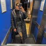 Kavya Shetty Instagram - Just your usual elevator selfie 🤳 #beingbasic