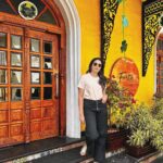 Kavya Shetty Instagram - A memorable sunshine-filled day ahead, basking in the glory of the colonial era at @fortekochi , time travelling to an old world charm that showcases the grandeur of every nook and corner telling a story of yesteryears! While most heritage hotels in India are born with the beauty and treasures of history, it symbolises a new blend of restoration, rebuilding, and revitalization of old bungalows like this one! #ForteKochi #PaulJohnHotels #PaulJohnResorts #Kochi #kerala Forte Kochi