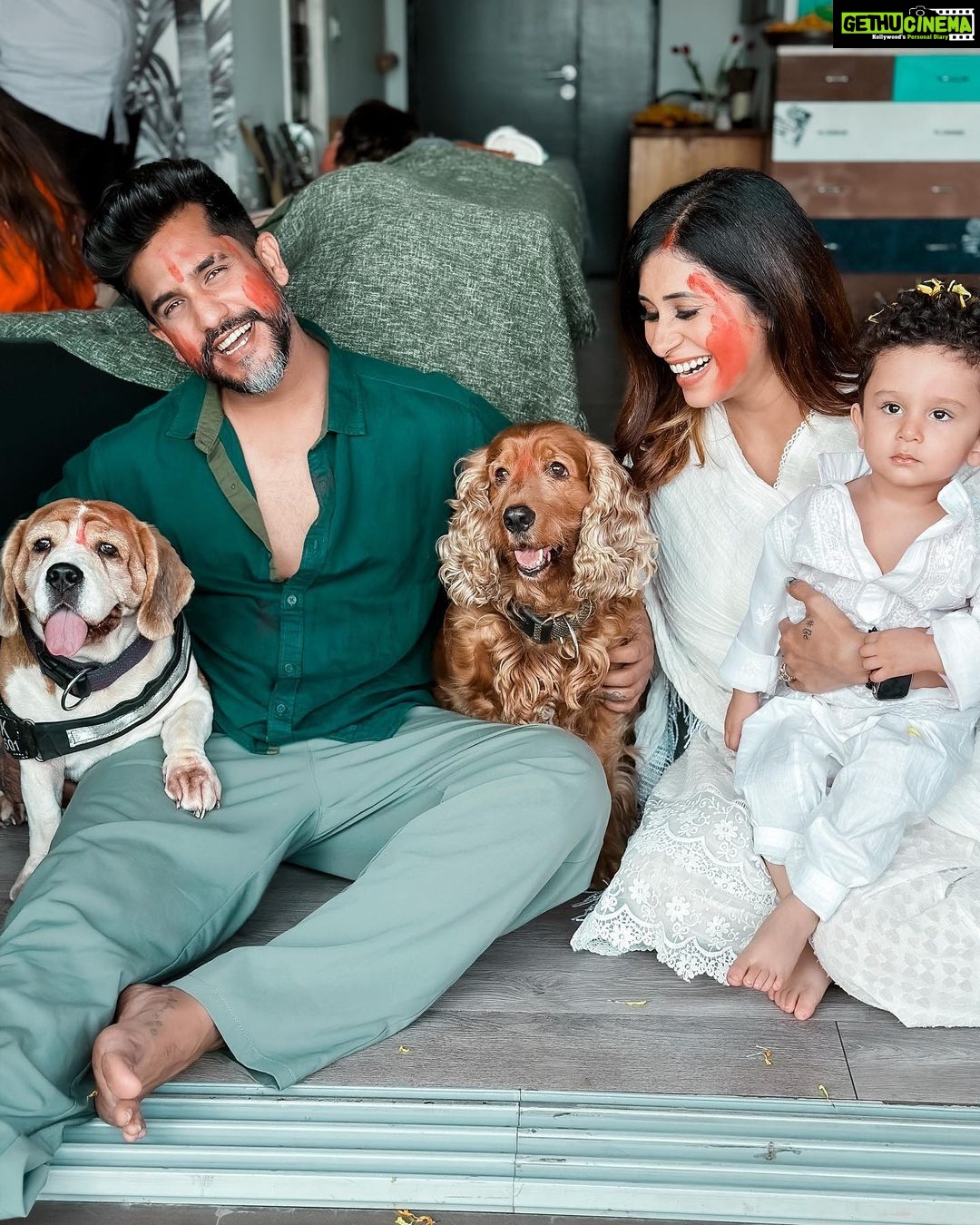 Kishwer Merchant Instagram - Finally celebrated Holi with Family at home ❤️ Tahseen and Krrish missed u guys ❤️