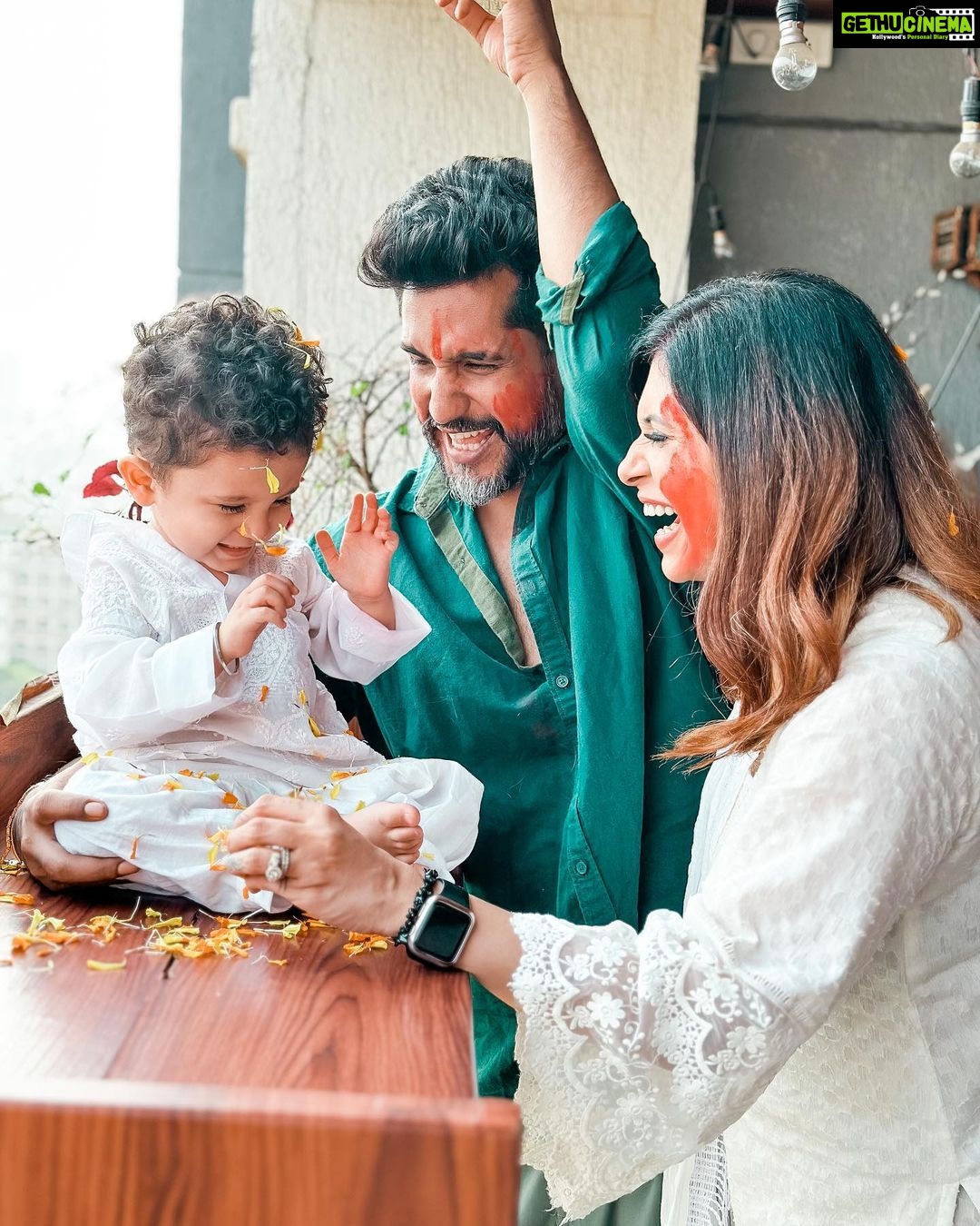 Kishwer Merchant Instagram - Finally celebrated Holi with Family at home ❤️ Tahseen and Krrish missed u guys ❤️