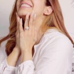 Kishwer Merchant Instagram - The best way to get hydrated youthful skin is adding Hyaluronic Acid to your skincare routine and I use the L’Oréal Paris Hyaluronic Acid Cream. It has a lightweight and non-sticky texture that absorbs quickly into the skin leaving it instantly hydrated. It also replumps the skin and helps fight first signs of aging. @lorealparis #Ad #ScienceOfHyaluron #PowerofHACream #LorealParisIndia