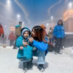 Kishwer Merchant Instagram - 'tis the season to be jolly ❤️ He was introduced to snow today for the 1st time , prepping him up for a winter trip next year 🤣🤩 Thank u @suyyashrai for this amazing click 😁❤️