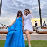 Kishwer Merchant Instagram - Birthday Girl Wearing Blue coz she's like the Ocean , keeping people together, relations together. Here for You , have a super one 🤩