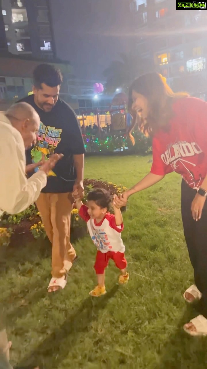 Kishwer Merchant Instagram - Being Children with our Child ❤️ Abu + Nirvair + Suyyash = Precious Moments ❤️ Happy Children's Day ❤️
