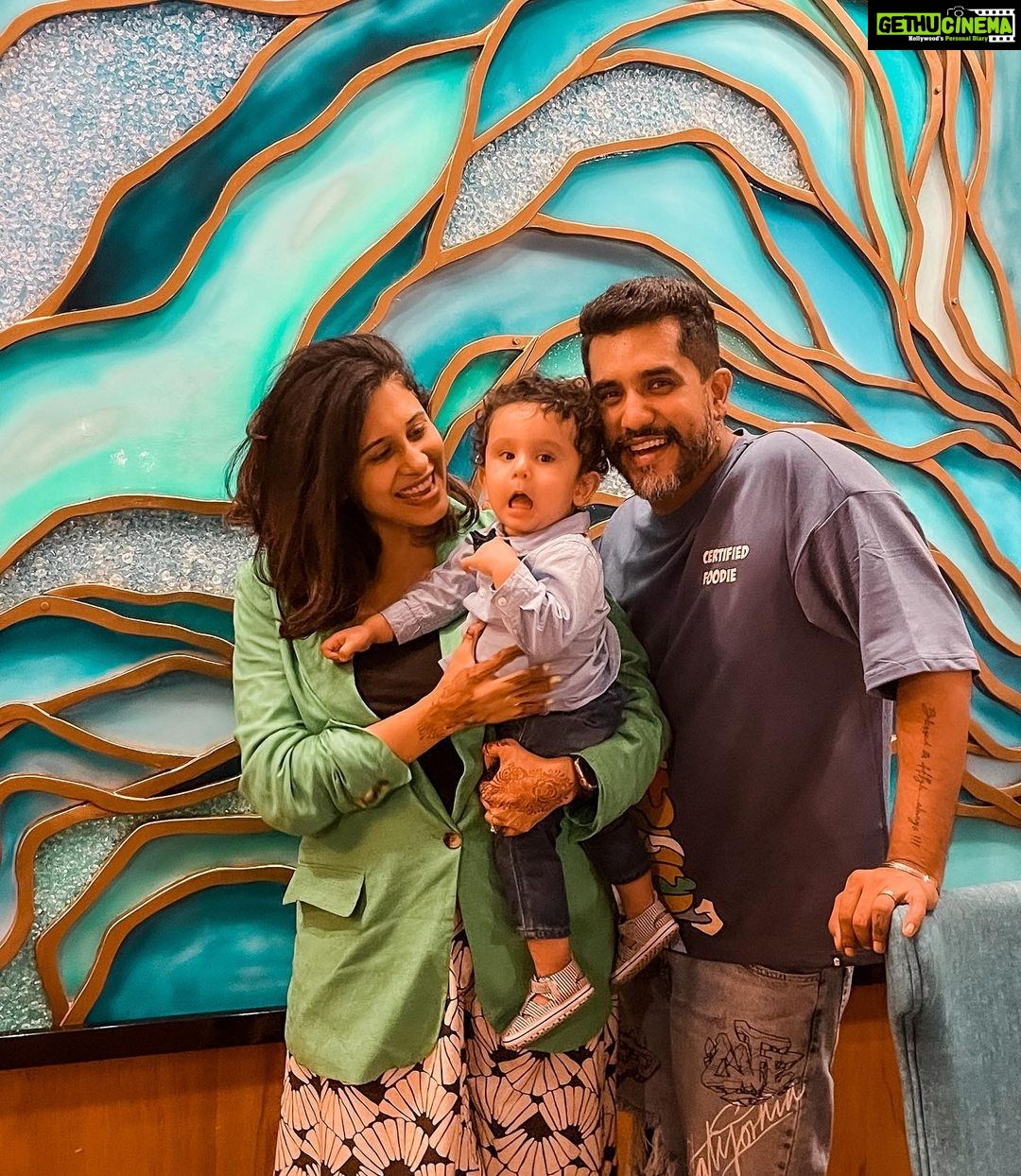 Kishwer Merchant Instagram - Modern Family ❤️