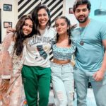 Kishwer Merchant Instagram - Not our best pic .. but a fun evening fo sho 😁❤️ #alltimebesties @zainimam_official @reem_sameer8 @aristamehta @nirvair.rai #fanaaishqmeinmarjawan #fanaa