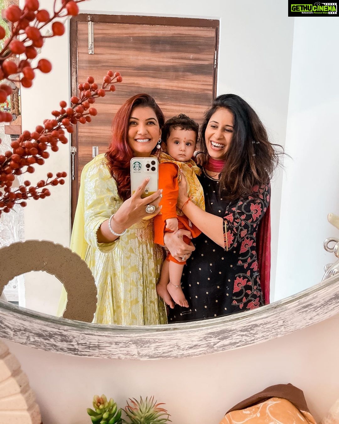 Kishwer Merchant Instagram - Happy RakshaBandhan ❤️