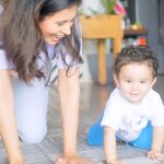 Kishwer Merchant Instagram - Motherhood being the biggest blessing comes with its challenges too sometimes. One of the biggest difficulty I faced was breastfeeding Nirvair, but having a partner like Suyyash came as a blessing. He made it easy by being there for me always and not just that, he even got me the PhilipsAvent breast pump on my first day of feeding. To all you moms and dads breastfeeding also needs co-parenting. Don’t think of what people say, just follow what you as the parents feel right for your child.❤️#breastfeedyourway #parentyourway @philipsavent_india