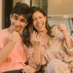 Kishwer Merchant Instagram – Festivals are all about memories and gifts! This Rakshabandhan becomes even more special as @giva.co has sent beautiful Jewellery for Us

To get your hands on their Stunning collection and Rakhi use my code KISH15  and avail 15% off on every purchase.

Every piece of @giva.co jewellery is packed with love. GIVA has 2000+ designs, and they provide 30-day returns, 6-month warranty, and free shipping PAN India!

Check out their Rakhi collection ❤️

#TiesofLove #GIVA #GIVAjewellery #GIVAWorld #GIVADivaxAug #GIVArakhi #rakshabandhan2022 #rakhi2022 #rakshabandhanspecial #rakhicelebration #festivevibes #festivalseason #rakhis #onlinerakhi #internationalshipping #celebrations #siblingbond #siblinglove #rakhidesign #rakhicollection #beautifulrakhi