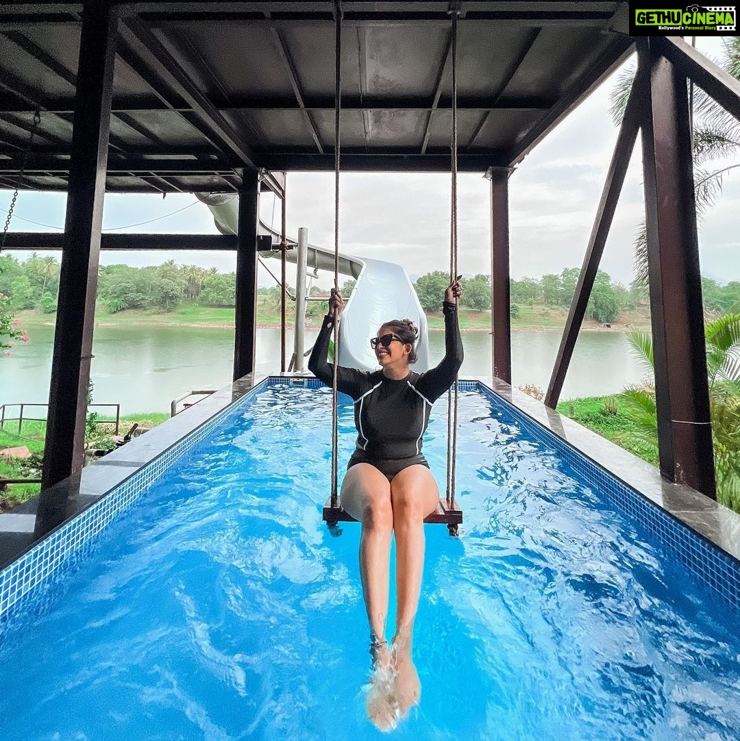 Kishwer Merchant Instagram - Can't get over how picturesque this place is 🤩 @anchaviyo Anchaviyo