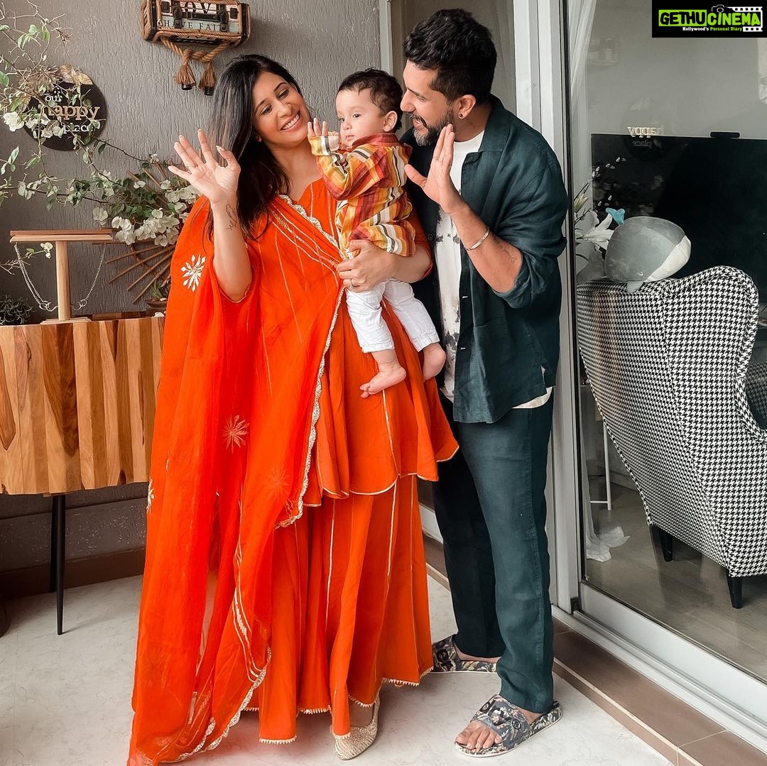 Kishwer Merchant Instagram - Eid Mubarak ❤️