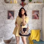 Kishwer Merchant Instagram - Saturday virtual Brunchin ready 🤷‍♀️ This song , our current fave @krrishrai98 right ?