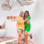 Kishwer Merchant Instagram - On my way to YOU bestie ❤️ #goa #goadiaries #friendshipgoals #bestie 🧿😇