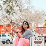 Kishwer Merchant Instagram - दिल-ली 😎