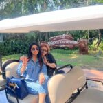 Kriti verma Instagram - A lil staycation @tajexoticagoa 🥰❤️ with my @kanchan6155 😘😘. . . . . . . #kriti #mumma #goa #goadiaries #love #holiday #event #eventdiaries #kritiverma #biggboss #roadies #explore #foryou #foryourpage #jaimatadi 🙏🏻