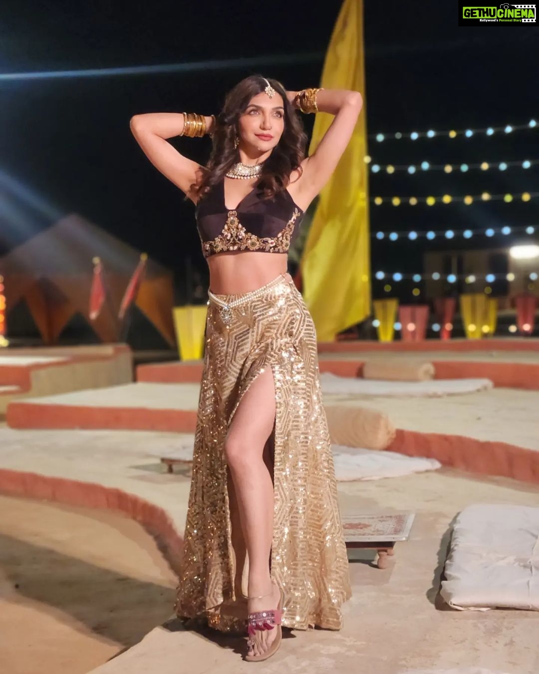 Kriti verma Instagram - Well.. by God's grace 4 songs f mine were released in the past month. So now it's a quiz for you guys to tell me the name of the song from which this look is posted today ? 1- Pappi 2 - Basanti 3 - Kaise Bhula Du 4 - Pehli Vari Let's see love ❤️ . . . . . . #kriti #kritiverma #songs #pappi #basanti #kaisebhuladu #pehlivari #musicvideo #trending #million #explore #foryou #foryourpage #bigboss #biggboss #MTV #Roadies #splitsvilla #punjab #haryana #India #jaimatadi🙏🏻🚩