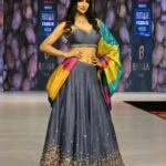 Kriti verma Instagram - This one as Showstopper in Bihar Fashion Week 2 weeks back.. and once again coming today for Celebrity Appearance in the biggest event of Patna. 🧿🙏 . . . . . . #kriti #kritiverma #event #eventdiaries #celebrity #appearance #show #showdiaries #biggboss #actor #actorslife #jaimatadi 🙏