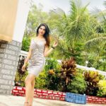 Kriti verma Instagram - Hello sunshine 🌞 . . . . . . #kriti #kritiverma #actor #roadies #biggboss #mtv #tallgirl #longlegs#actorslife #webseriescomingsoon #teacher #jaimatadi🙏🏻🧿