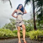 Kriti verma Instagram - Wsp beautiful?? 🦋 Well I was talking about the weather..what did u think 🤷🏼‍♀️ . . . . . . . . #kriti #kritiverma #model #actor #webseries #comingsoon #teacher #tallgirl #shootdiaries #jaimatadi🙏🏻 #explore #foryou #foryourpage #rainyday