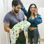 Kriti verma Instagram - Hey BUA... Uffff... 🧿🧿🧿🧿🧿 Not even 24 hrs ..u have already become our most fav 😍😍♥️♥️♥️ Love u our rockstar.. @rohanverma6767 @priyanka.saroha19 love u both for bringing this cutie in this world... God bless all of us 🙏🙏🧿🧿♥️♥️ . . . . . #family #nephew #bua #kriti #kritiverma #jaimatadi #godisgreat #smileplease 🧿♥️🙏