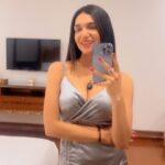 Kriti verma Instagram - Tu Edda vi ni Khaas 😋🥵 . . . . . . #reels #reelsinstagram #kriti #kritiverma #trending #viral #videos #boggboss #roadies #foryou #foryourpage #explore #jaimatadi🙏🏻🧿
