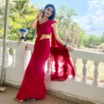 Kriti verma Instagram - Very thing is better in pink 🌸 . . . . . . . #saaree #ethnic #love #pink #kriti #kritiverma #tallgirl #biggboss #roadies #mtv #actor #actorslife #jaimatadi🙏🏻 Kharghar, Mumbai
