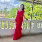 Kriti verma Instagram - Very thing is better in pink 🌸 . . . . . . . #saaree #ethnic #love #pink #kriti #kritiverma #tallgirl #biggboss #roadies #mtv #actor #actorslife #jaimatadi🙏🏻 Kharghar, Mumbai