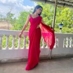 Kriti verma Instagram - Very thing is better in pink 🌸 . . . . . . . #saaree #ethnic #love #pink #kriti #kritiverma #tallgirl #biggboss #roadies #mtv #actor #actorslife #jaimatadi🙏🏻 Kharghar, Mumbai