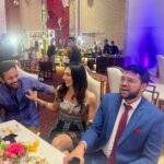 Kriti verma Instagram - I am touchwood lucky enuf to find these weirdos..would never let them go🥂😂😎🧿 . . . . . #fun #friends #party #candid #love #laugh #laughter #india #kriti #kritiverma #bloopers #moments #jaimatadi🙏🏻 A.dot Gurgaon