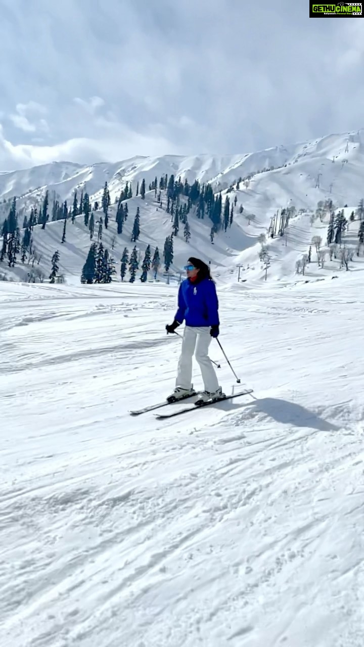 Lopamudra Raut Instagram - ⛷ #travel #ski
