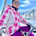 Lopamudra Raut Instagram - Swipe for the best view ➡️ 🏔 #mountains #himalayas #snow #travel