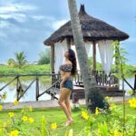 Lopamudra Raut Instagram - If you are not barefoot then you are overdressed! 👣 #vacation wearing top by @freakinsindia 🌸