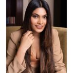 Lopamudra Raut Instagram - My future #Forbes cover photo 😃😜 shot by @beolphotography 🌸makeup by @oneyoubysujayasrivastava🌸 hair by @prettyumakeovers 🌸