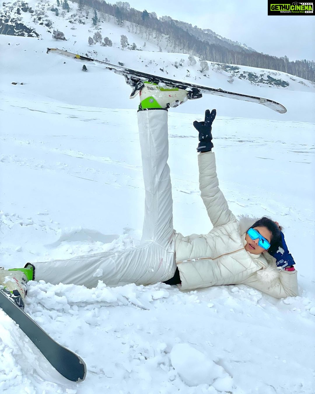 Lopamudra Raut Instagram - When I was just chilling ❄️ #snow