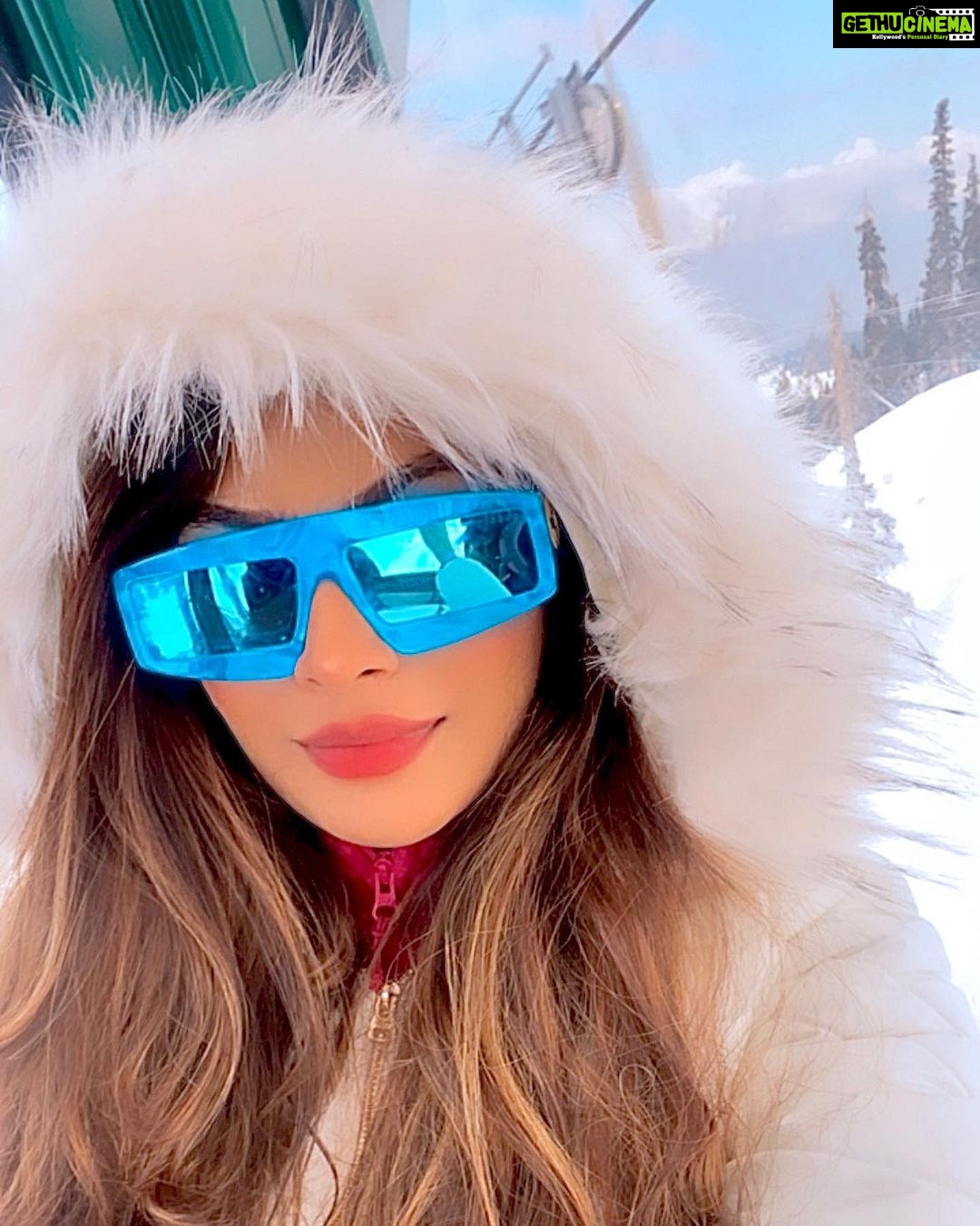 Lopamudra Raut Instagram - When I was just chilling ❄️ #snow