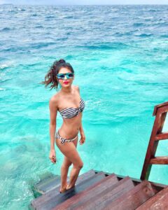 Lopamudra Raut Instagram - Take me back 🌊💦 #maldives #waterbaby #travel