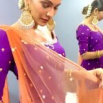 Lopamudra Raut Instagram - How do you like my desi look ? #desi #girl #gajra