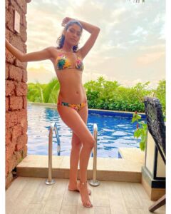 Lopamudra Raut Instagram - Soul said go ahead ✨ #sunset #lover