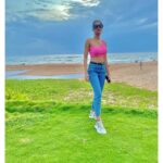 Lopamudra Raut Instagram - Is the grass always green on the other side though ? This is literally my favourite place to sit back, sip a coffee while I watch the sun go down ☀️ #goa #travel Chalston Beach Resort