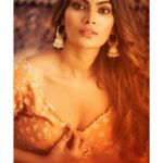 Lopamudra Raut Instagram - Happy Diwali everyone.. wish you all love light and happiness 🪔 stay safe ! ✨✨✨✨✨Styled by - @mahekksutaria Outfit - @karishmaashita Jewelry- @chimesandcharms Makeup and hair @varshathapa_makeup_hair #happydiwali #2021